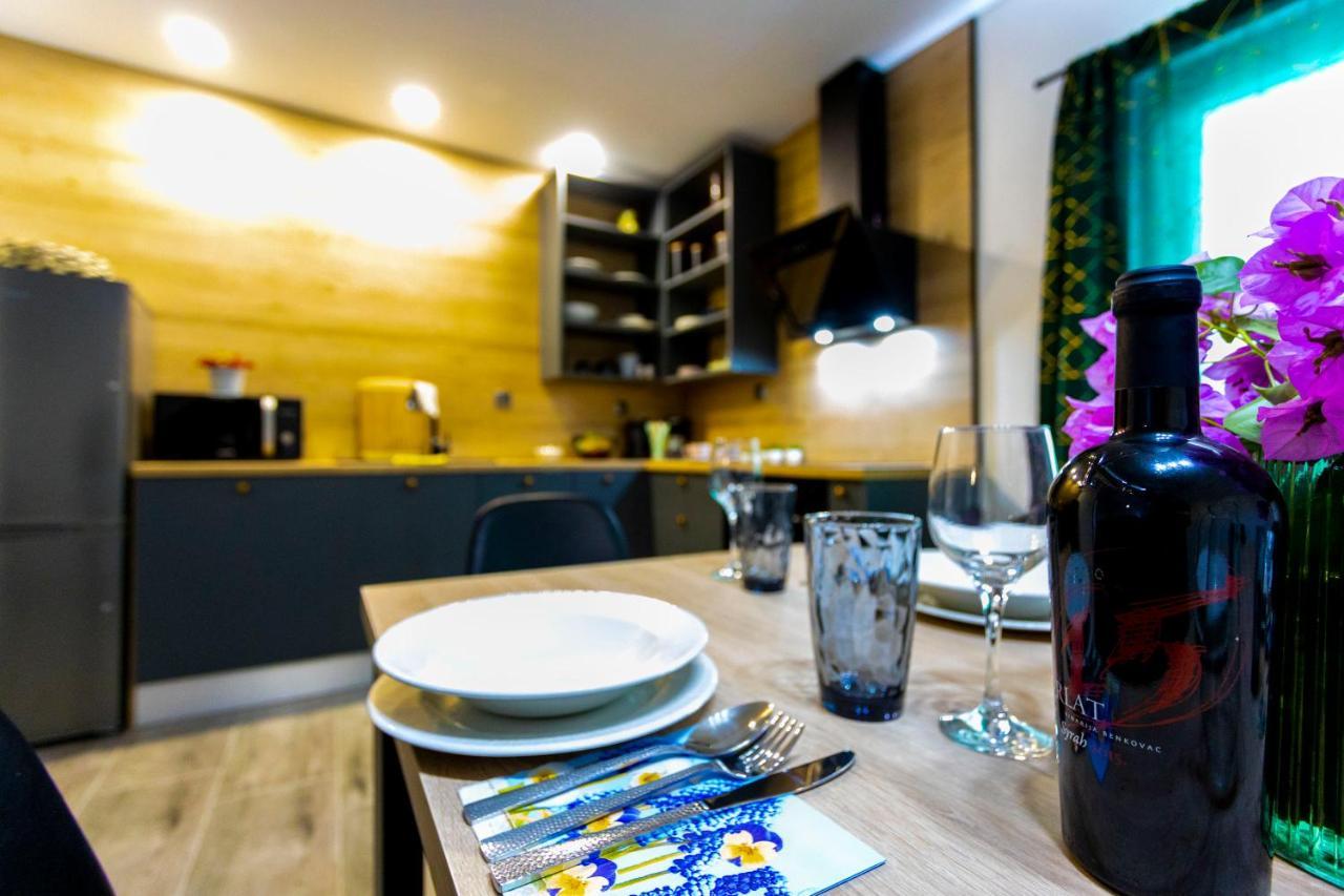City Apartment Nora, Old Town Located, Free Parking マカルスカ エクステリア 写真